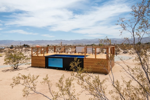 Container pool in dry climate